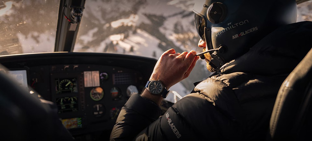 From Airmail to the Modern Cockpit